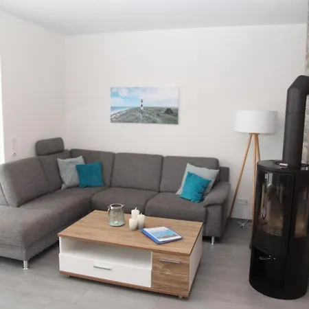 Wellenbrecher Holiday home *